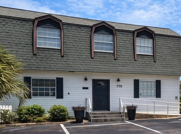 725 Harbor Blvd., Destin, FL 32541