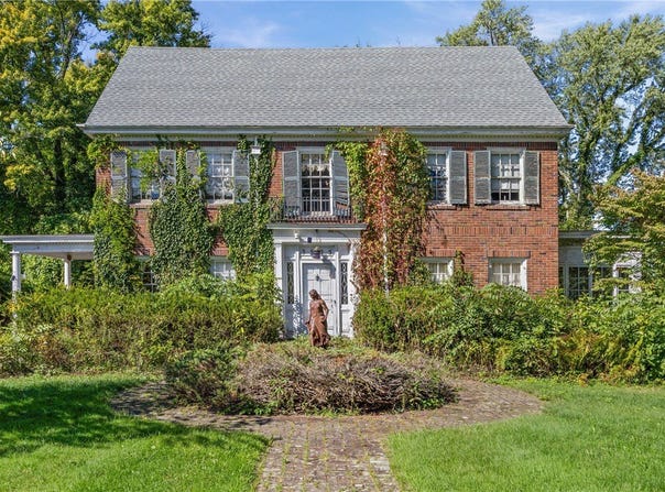 3905 Ridge Road, Williamson, NY 14589
