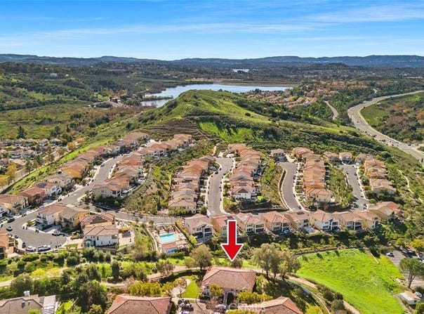 19801 Meadow Ridge, Trabuco Canyon, CA 92679
