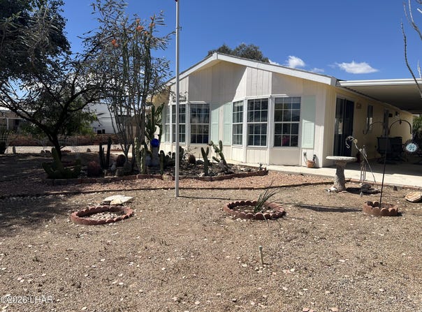 49570 Rainbow Dr, Quartzsite, AZ 85346