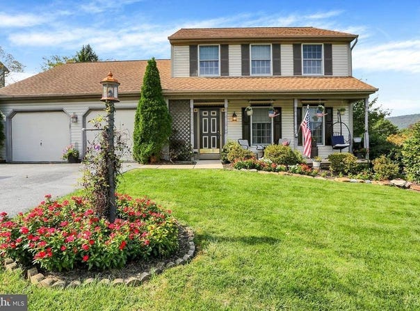 2416 Wicklow Drive, Harrisburg, PA 17112