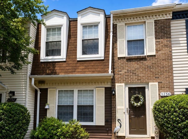 1756 FOREST PARK Drive, DISTRICT HEIGHTS, MD 20747