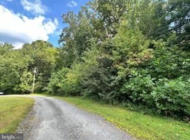 1 Elizabeth St, Elkton, MD 21921
