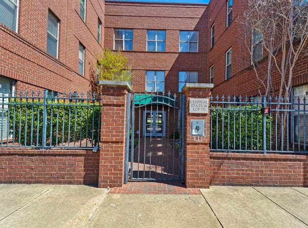 600 S MAIN St, Memphis, TN 38103