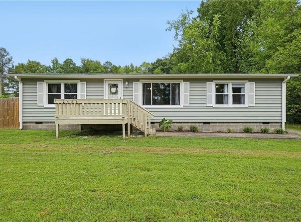 2456 Meadowbrook Trail, Suffolk, VA 23434
