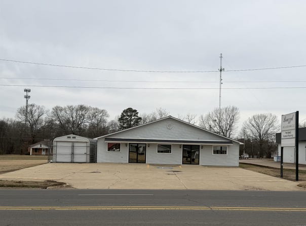 1023 S Main, Hope, AR 71801-0000