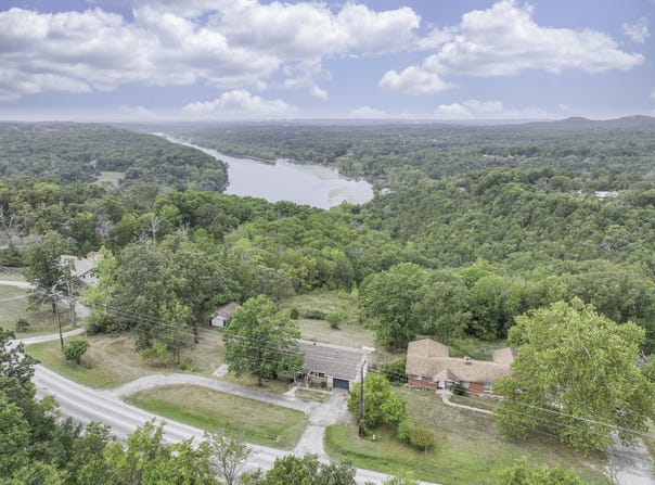 14228 Us-160, Forsyth, MO 65653