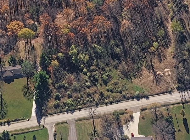 Hebel Road, Richmond, MI 48062