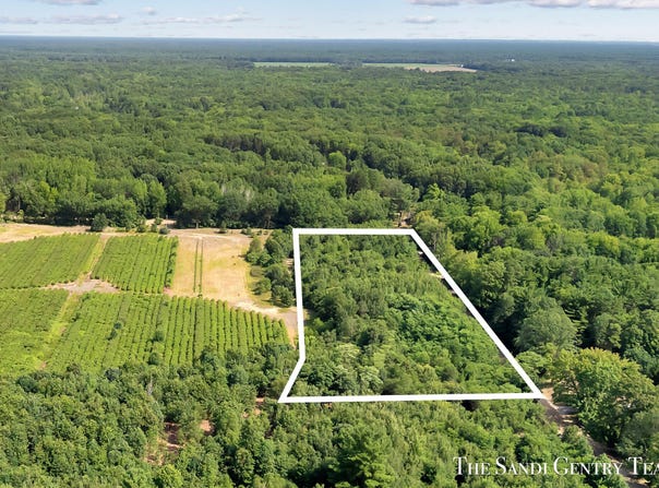 V/L Johnson Road, Fruitport, MI 49415