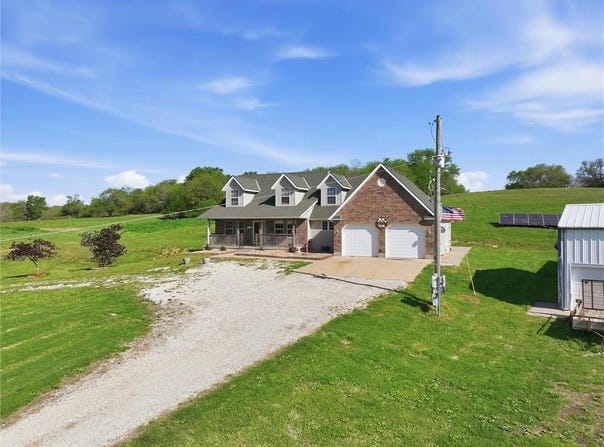 11302 E 343rd Street, Drexel, MO 64742