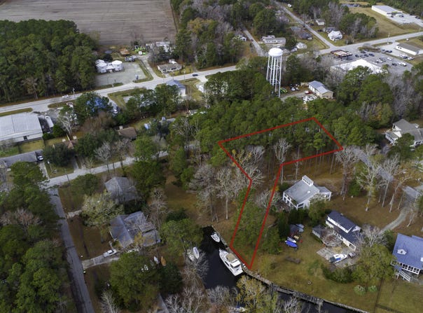 50 Gilgo Road, Oriental, NC 28571