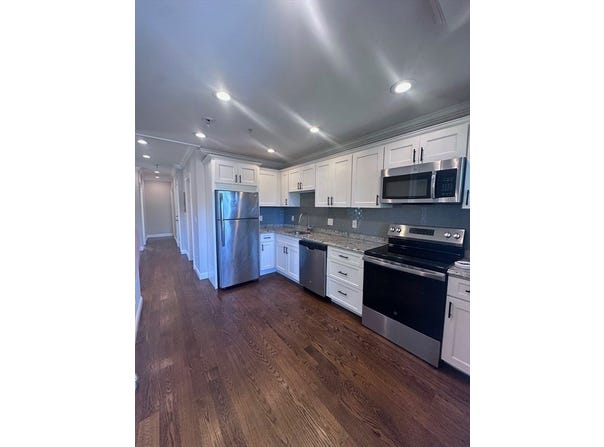 39 W Walnut Park, Boston, MA 02119