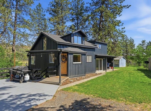 2803 S CHESTNUT St, Spokane, WA 99224