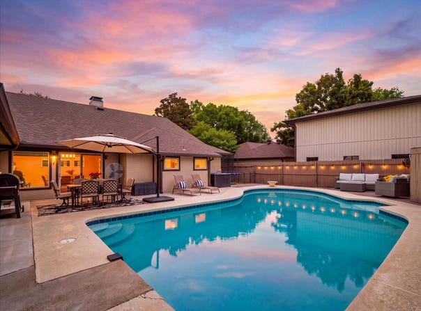 3313 Bobwhite Drive, Bedford, TX 76021