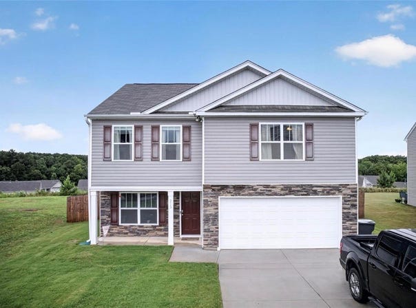 213 Millhone Way, Pendleton, SC 29670