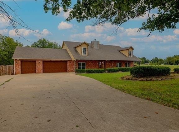 1488 N 429 Road, Pryor, OK 74361