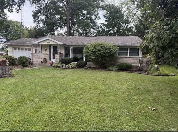 566 Sherwayne Drive, Berne, IN 46711