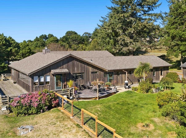 3275 GOLF LINKS Rd, Bandon, OR 97411