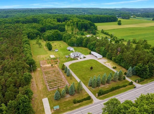 9270 S M-37, MAYFIELD TWP, MI 49620
