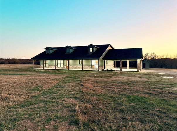 175 Flint Lane, Chico, TX 76431