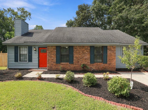 101 Glebe Road, Summerville, SC 29485
