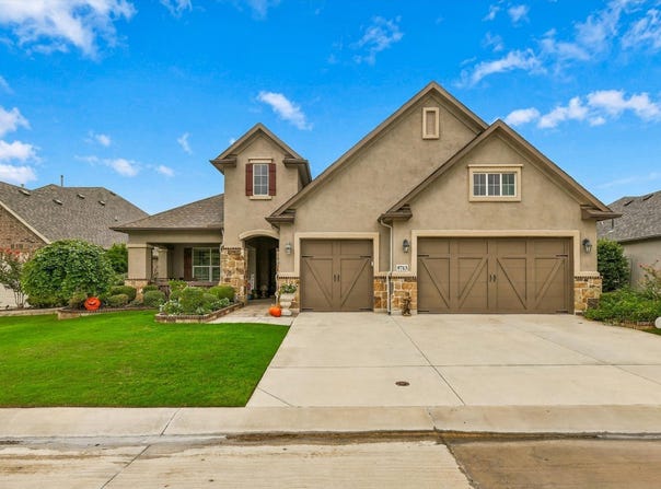 9713 Arkose Drive, Denton, TX 76207
