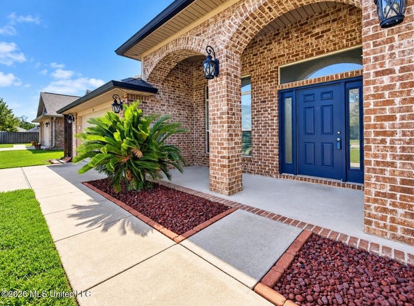 55 Tantallon Drive, Ocean Springs, MS 39564