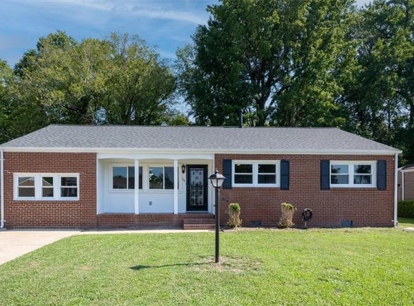 1114 Micott Drive, Hampton, VA 23666