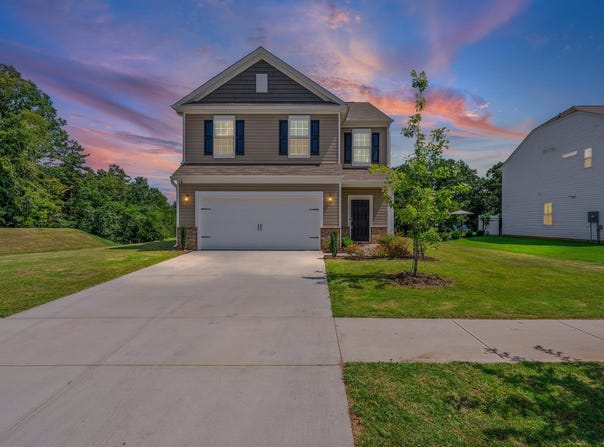 147 Somerset Lane, Central, SC 29630