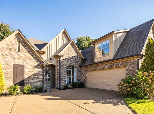 7924 IVY LAKE Dr, Bartlett, TN 38133