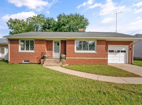1826 Nelson Road, Lancaster, OH 43130