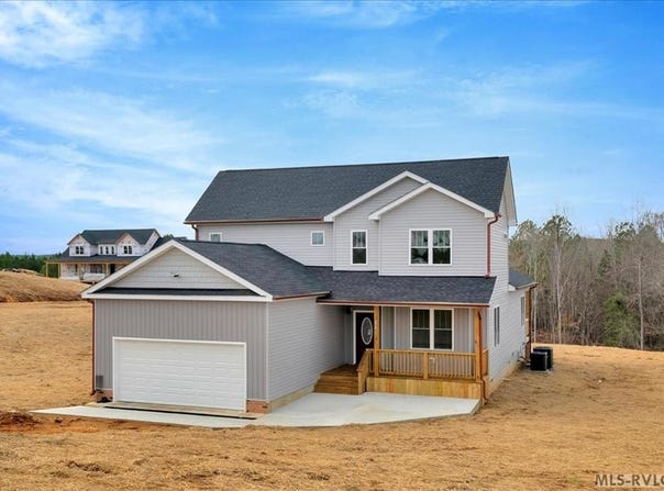 858 Starboard Drive, Bracey, VA 23919