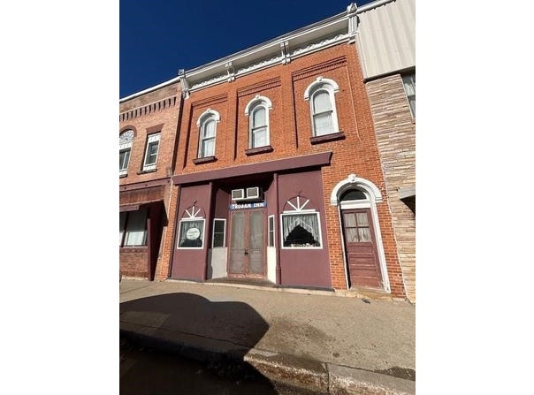 127 E High Street, Toledo, IA 52342