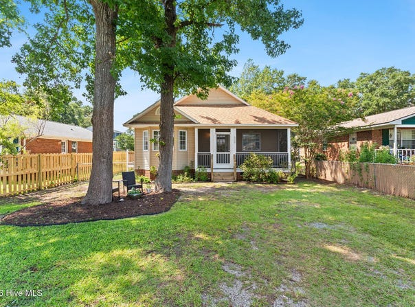 609 Spartanburg Avenue, Carolina Beach, NC 28428