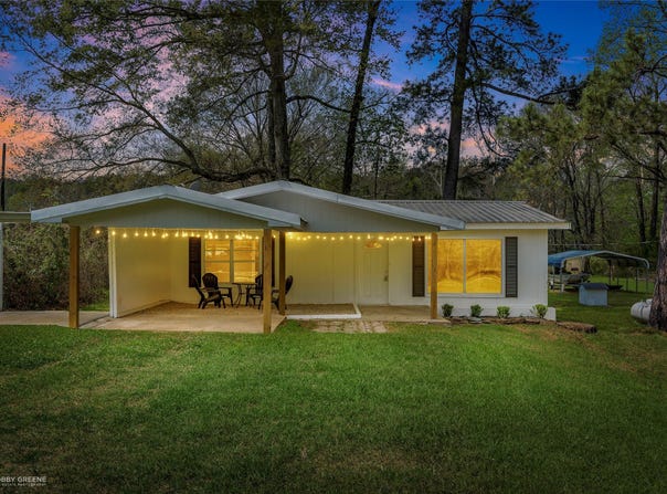 224 Prysock Road, Doyline, LA 71023