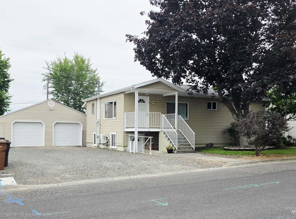 1225 Mccarroll St, Clarkston, WA 99403