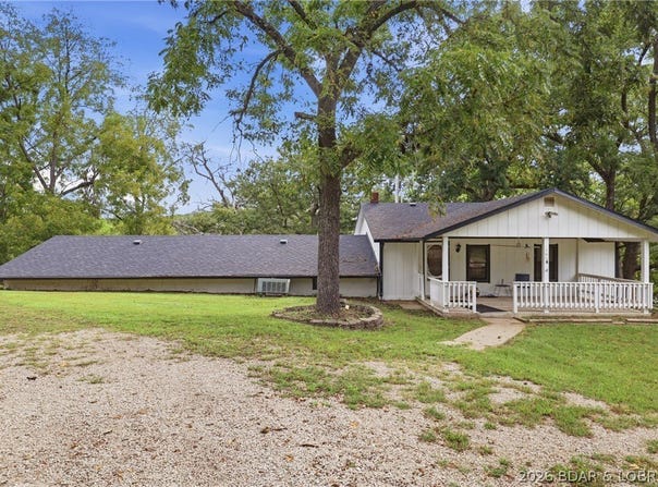 105 Bunker Road, Eldon, MO 65026