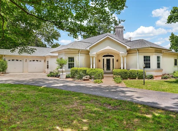 100 Tolbert Lane, Dunmor, KY 42339