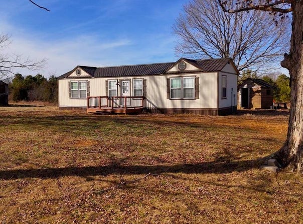 Grubbs Road, New Concord, KY 42076