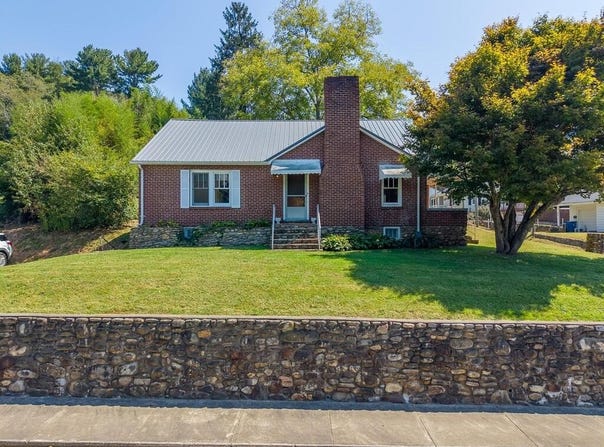 314 Trammell Ave, Canton, NC 28716