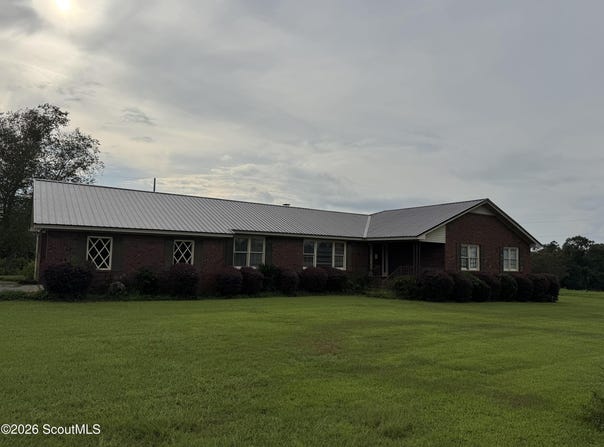 259 Quail Ridge Road, Douglas, GA 31533