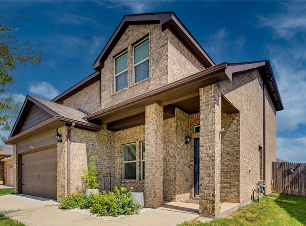 753 Rutherford Drive, Crowley, TX 76036