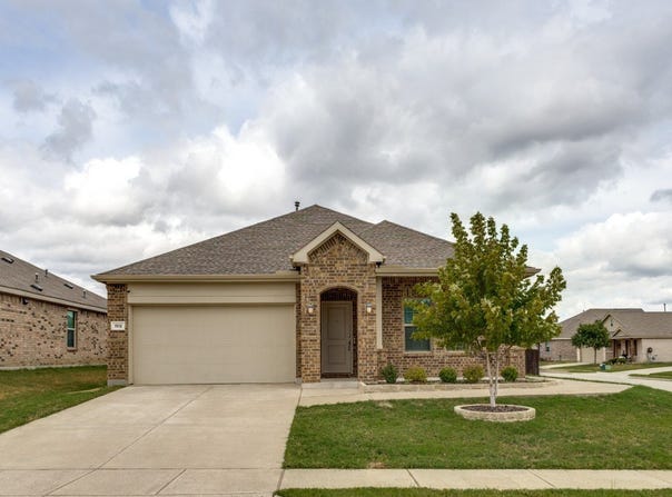 1512 Fields View Drive, Anna, TX 75409