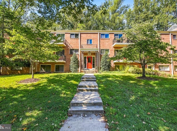 10638 WEYMOUTH ST #204, BETHESDA, MD 20814