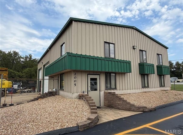 2005 State Road Z, Pevely, MO 63070