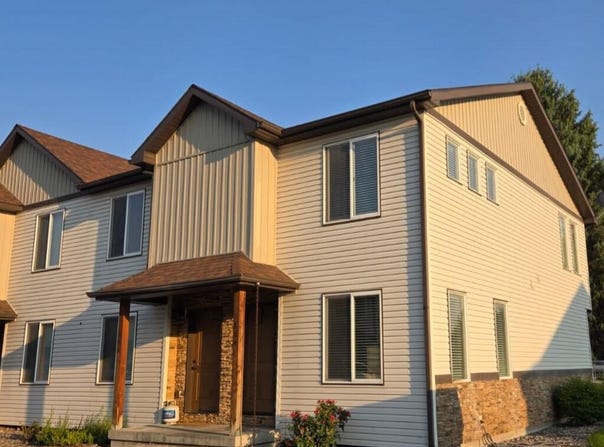 446 W 6th S, Rexburg, ID 83440
