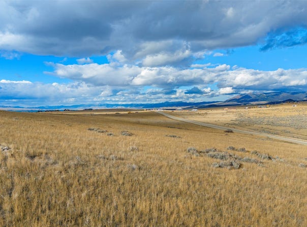52 Diamond Gulch Road, Townsend, MT 59644
