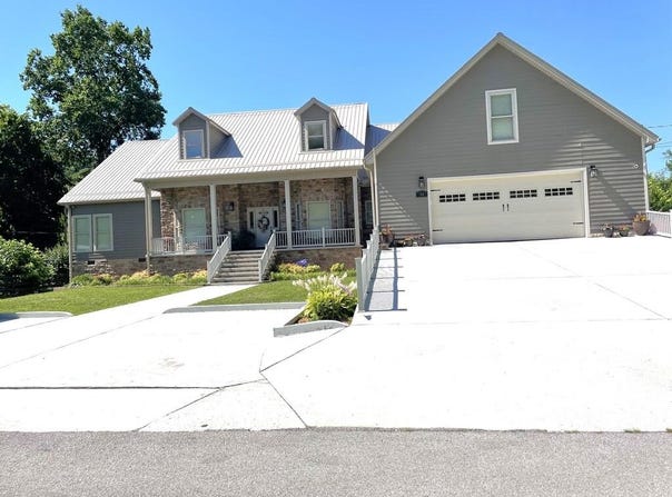 88 Elder Lane, Pikeville, KY 41501