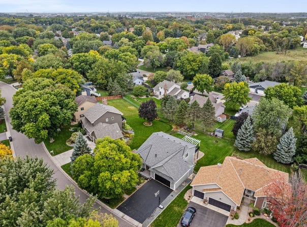 13762 93rd Place N, Maple Grove, MN 55369