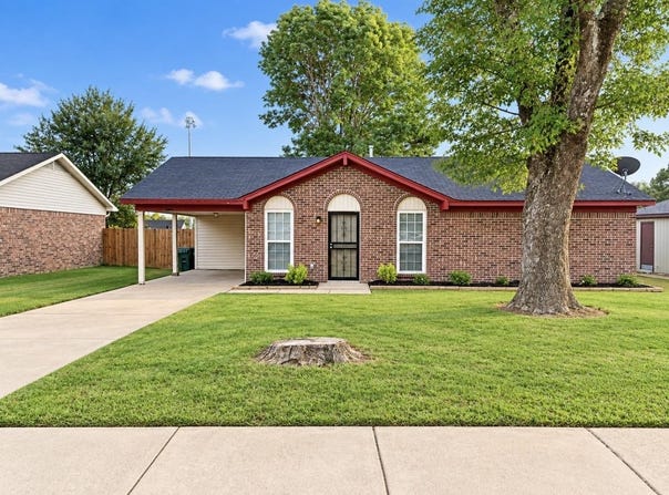 4765 BILL KNIGHT Rd, Millington, TN 38053